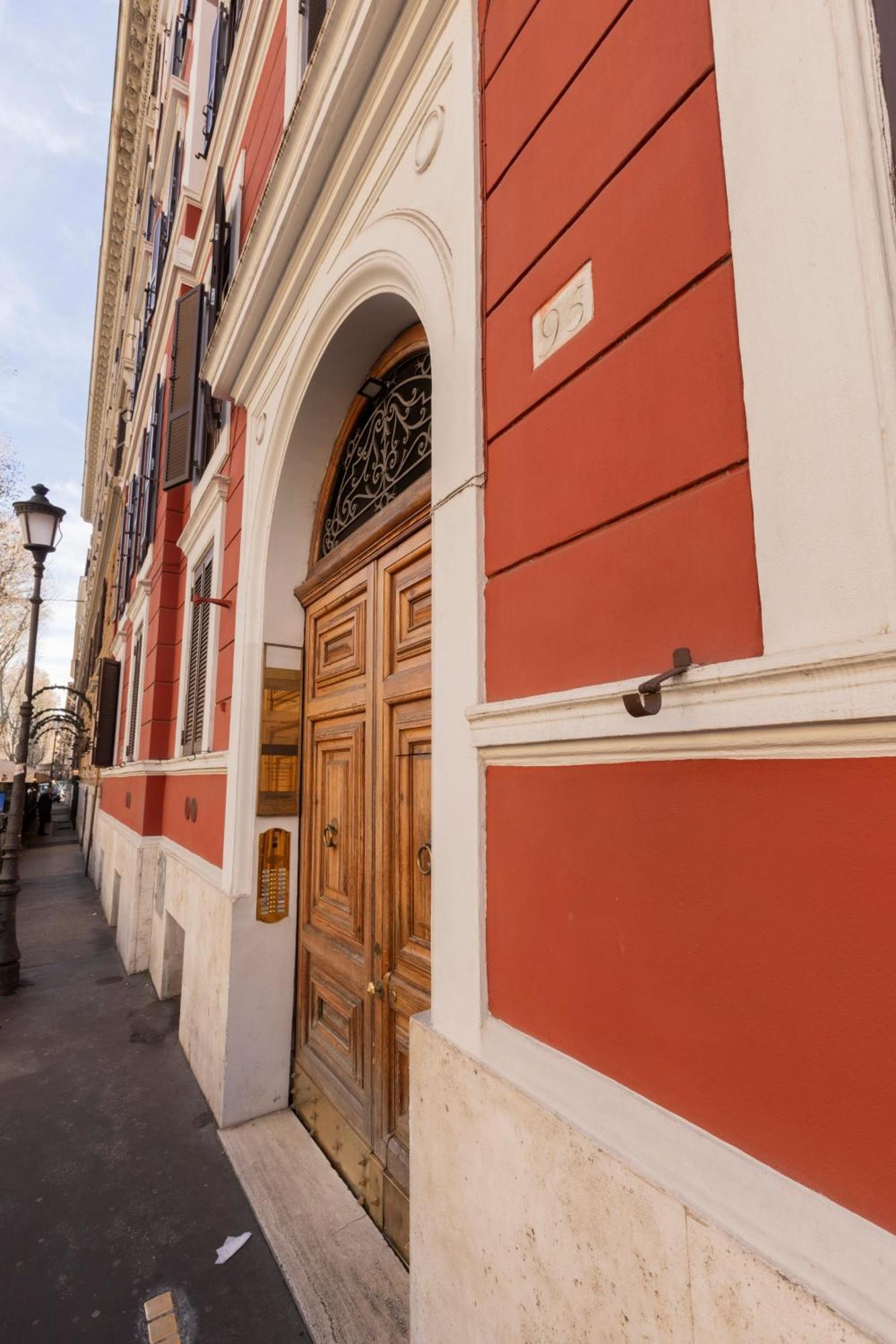 Apartament La Casa Di Vittorio Boutique Ottaviano San Pietro Rzym Zewnętrze zdjęcie